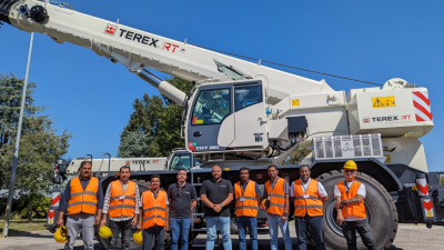 Middle East Dealer Training Rough Terrain Cranes