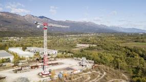 CTT 472-20 against Italian landscape