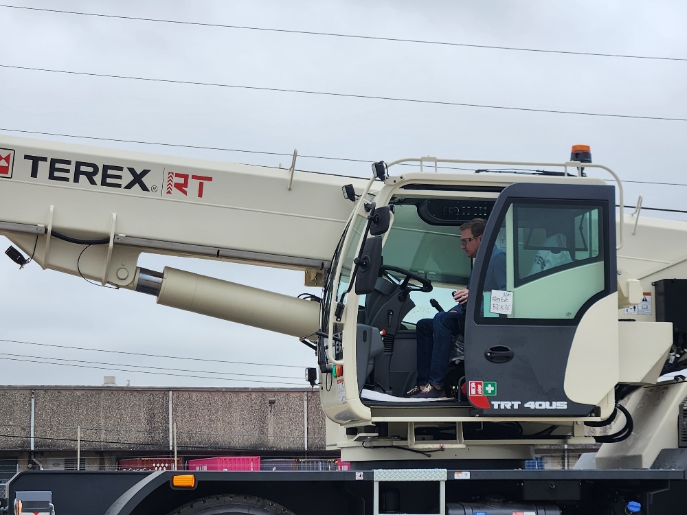 training-rough-terrain-cranes-4