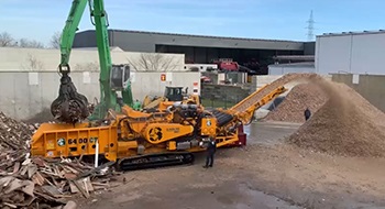 CBI 6400CT grinding construction and demolition waste