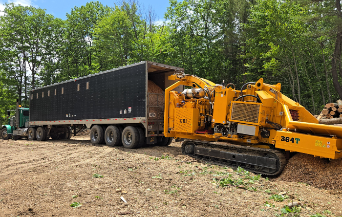 CBI 364T Whole Tree Chipper
