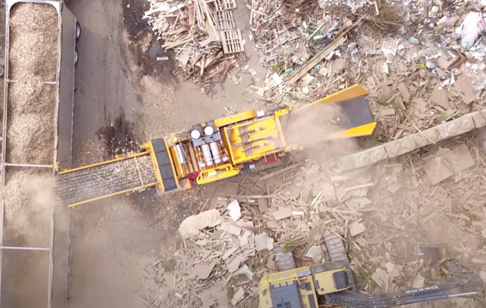 CBI 6800CT Horizontal Grinder- Pallet Grinding