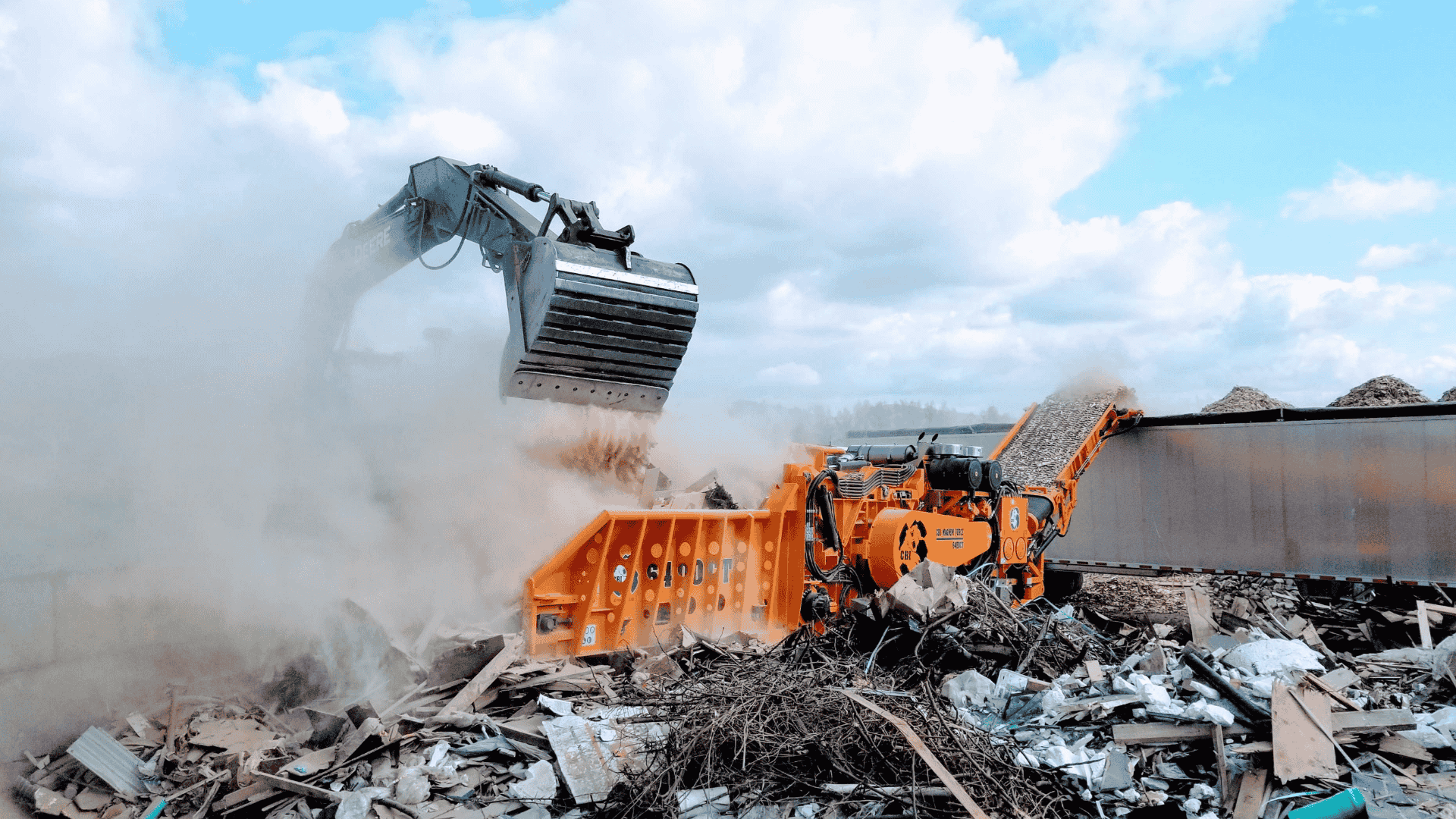 6400CT Horizontal Grinder C&D Recycling