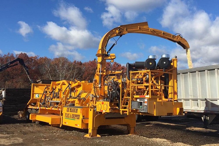 Flail Debarker and Disc Chipper
