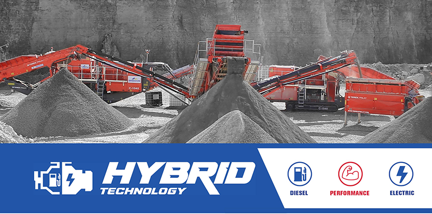 696-triple-deck-inclined-screen-sizing-aggregates-in-quarry
