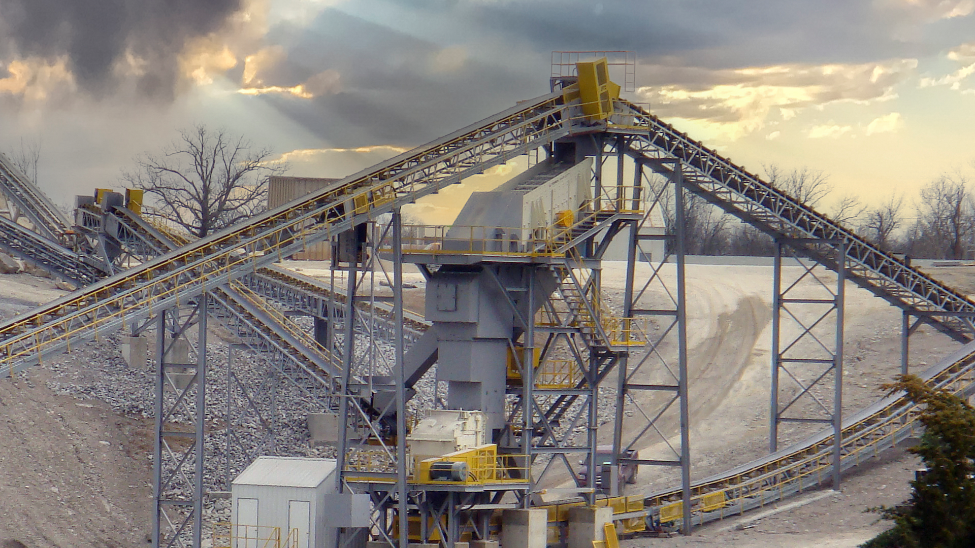 Home | Vibrating Screens | Simplicity - A Terex Brand